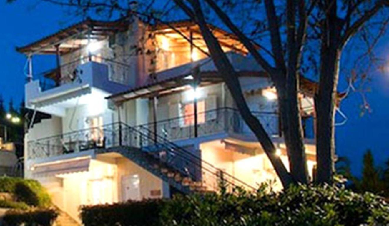 Thea Studios Finikounta Exterior foto